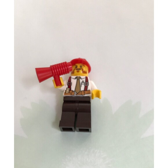 Minifigures LEGO Lot of 3 CITY/TOWN Excellent Condition Bonus Pieces FREE SHIP - Picture 9 of 11